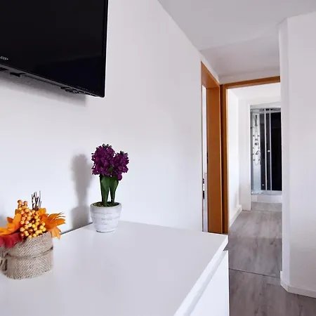 House In Strempt Near 公寓 *