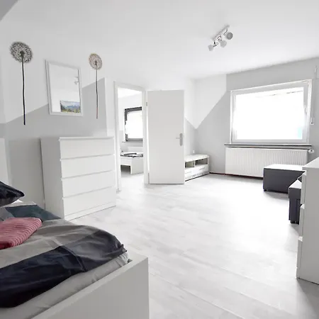 House In Strempt Near 公寓 *